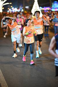 BIB: 28472, 22499
                            <button type="button" onclick="openModal(23206754)" class="btn btn-primary btn-sm float-right btn-popup" data-toggle="modal" data-target=".modal-high-quality">
                        <i class="fas fa-shopping-cart"></i> Add to Cart
                    </button>
                                            <button type="button" onclick="isThisMe(23206754, true)" class="btn btn-success btn-sm float-right btn-popup btn-isme hidden" data-toggle="tooltip" data-placement="bottom" title="นี่คือรูปของคุณใช่ไหม คลิกที่นี่เพื่อเอาเข้าอัลบั้ม">
                        <i class="fas fa-plus"></i> Add to album
                    </button>
                    <button type="button" onclick="isThisMe(23206754, false)" class="btn btn-warning btn-sm float-right btn-popup btn-isnotme hidden">
                        <i class="fas fa-ban"></i> Remove from album
                    </button>